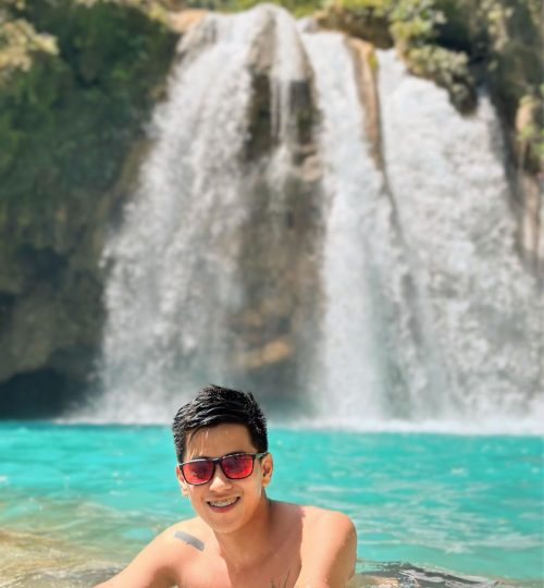 Kawasan Falls